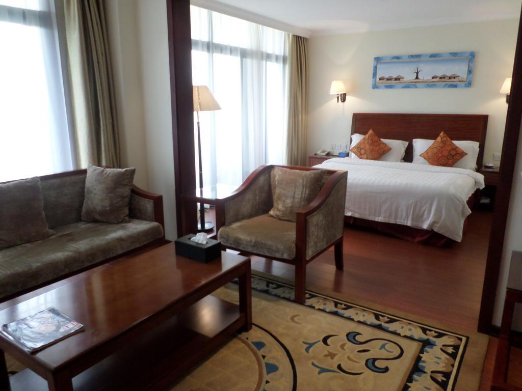 G.S Plaza Hotel Acra Exterior foto