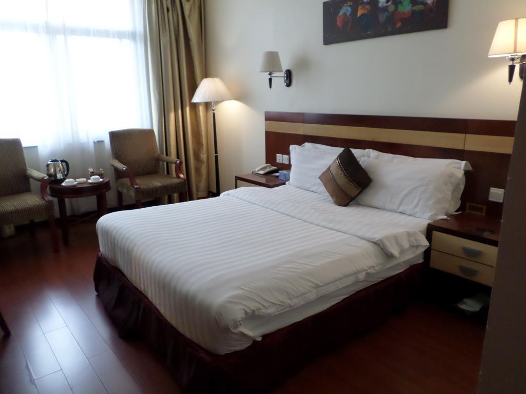 G.S Plaza Hotel Acra Exterior foto